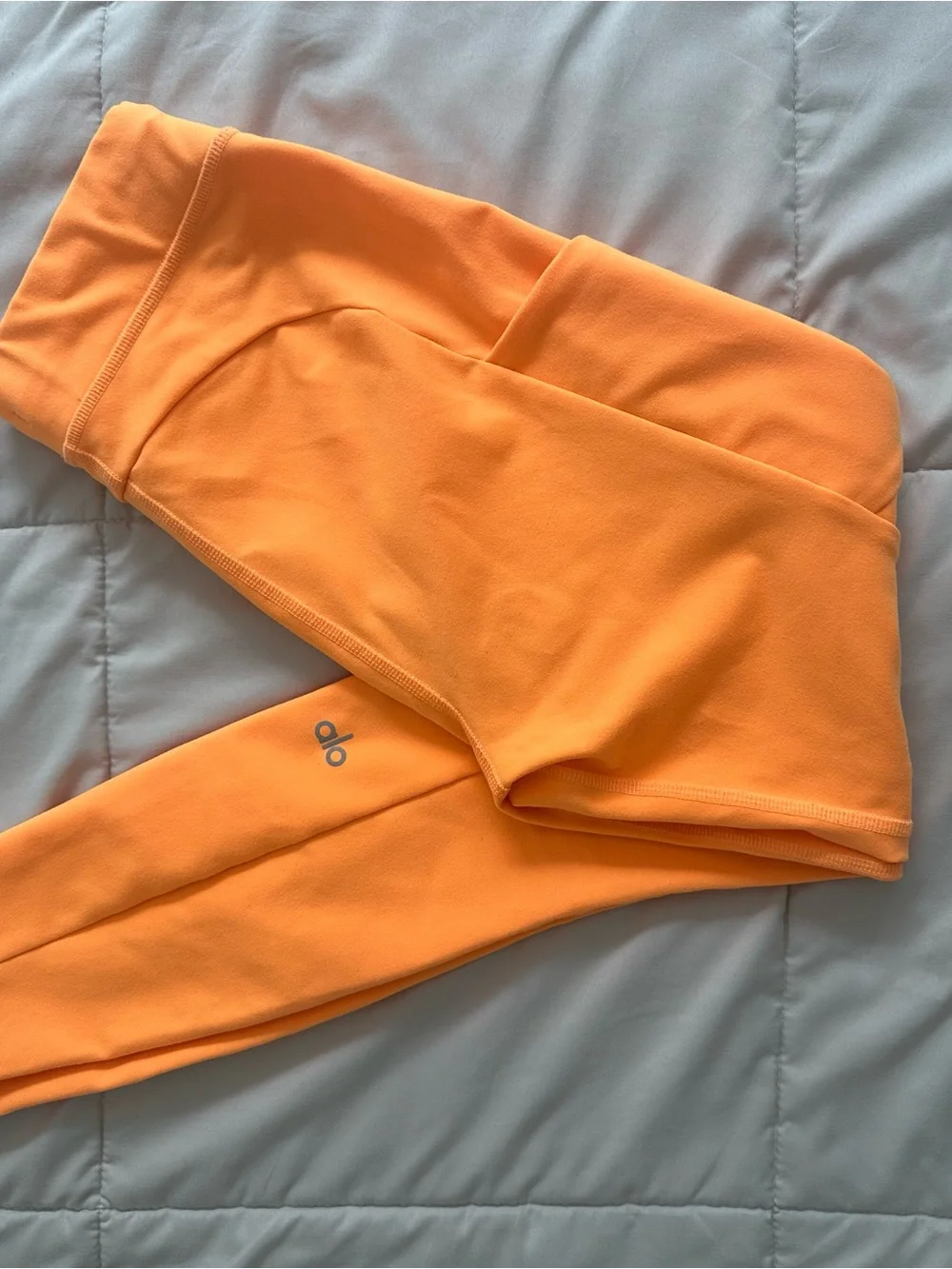 ALO Yoga Bright Orange XS Leggings - Stretch Activewear